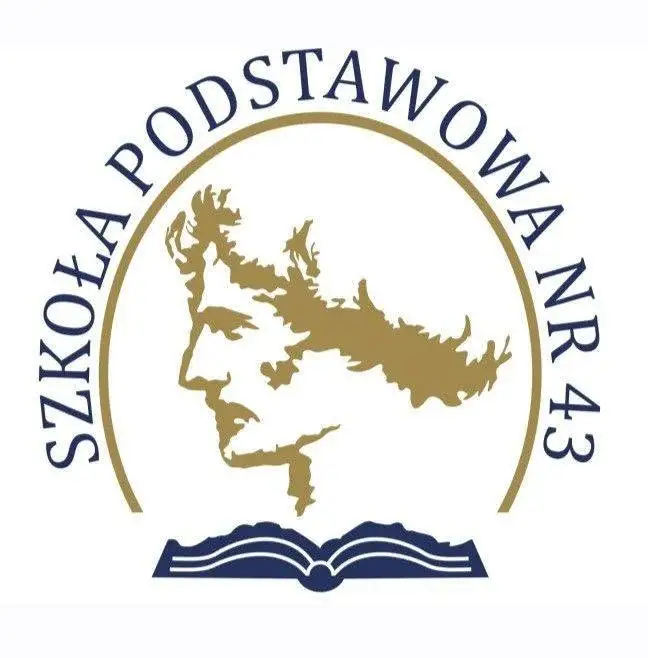 Światowy Dzień Drzewa w Szkole Podstawowej nr 43 – jesienne drzewo ozdobiło hol