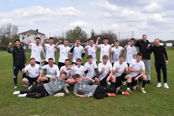 Perła Borzechów przegrywa z liderem. Tęcza Kraśnik wygrywa 3:0