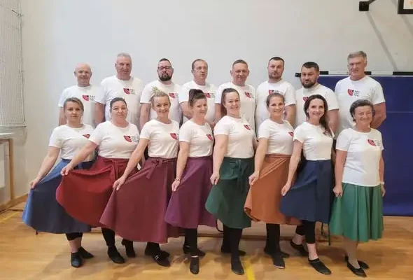 Krzczonów na próbie generalnej przed przeglądem w Urzędowie