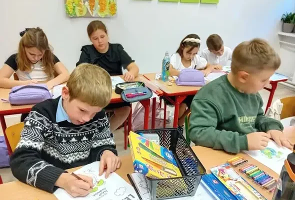 Trzecioklasiści z gminy Wojciechów łączą czytanie z troską o przyrodę