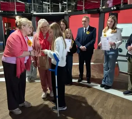 Amelia z klasy IV wyróżniona w konkursie plastycznym Amazonek