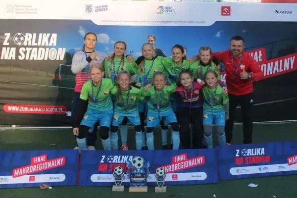 Farmerki z Łuszczowa wywalczyły awans do ogólnopolskiego finału „Z Orlika na Stadion”